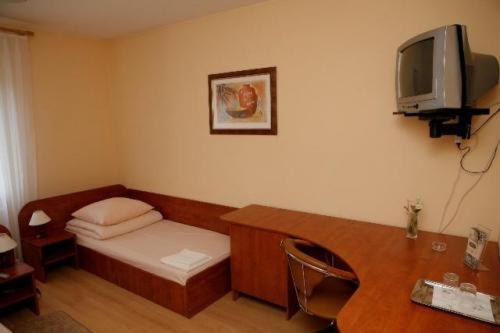 Hotel Mariage Wloszczowa Phòng bức ảnh